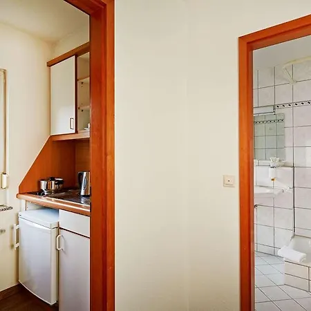 H+ Wiesbaden Hotel 4*