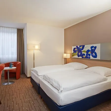 H+ Wiesbaden 4* ニーダーンハウゼン