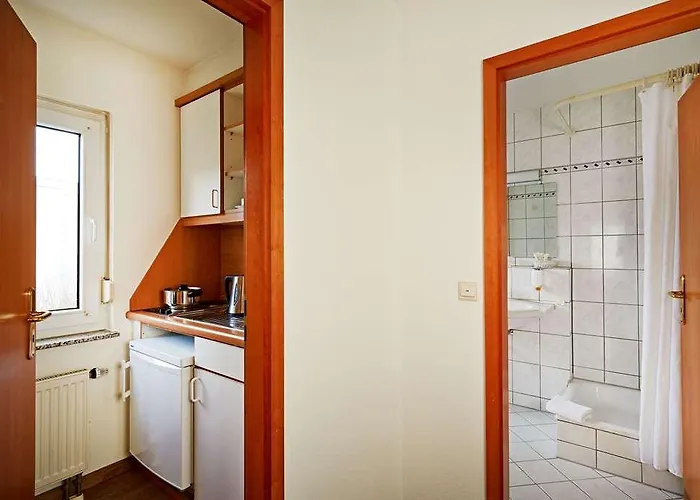 H+ Wiesbaden Hotel 4*