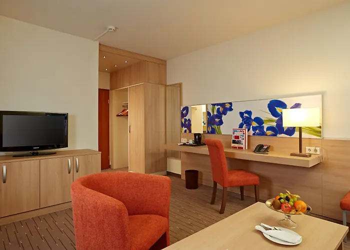 H+ Wiesbaden Hotel 4*