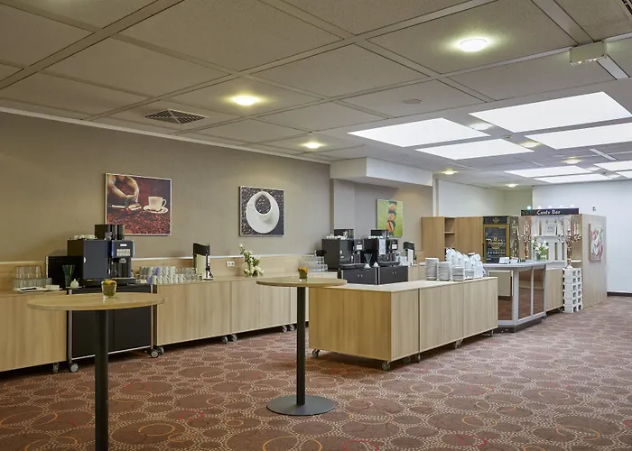 Hotel H+ Wiesbaden 4*