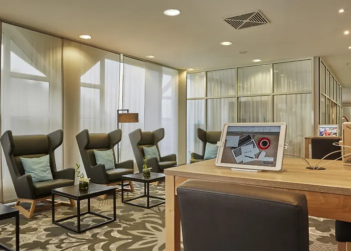 Hotel H+ Wiesbaden 4*